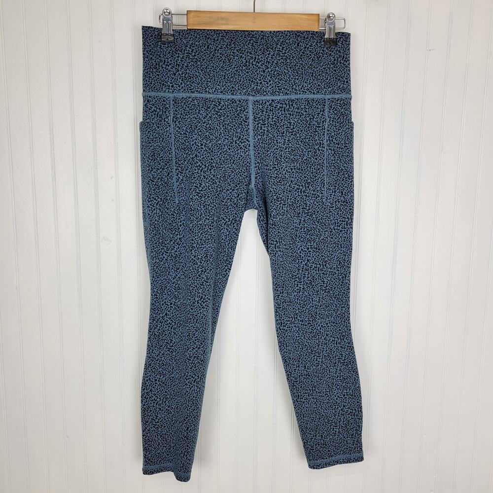 Athleta Salutation Stash II Textured Tights Size Medium